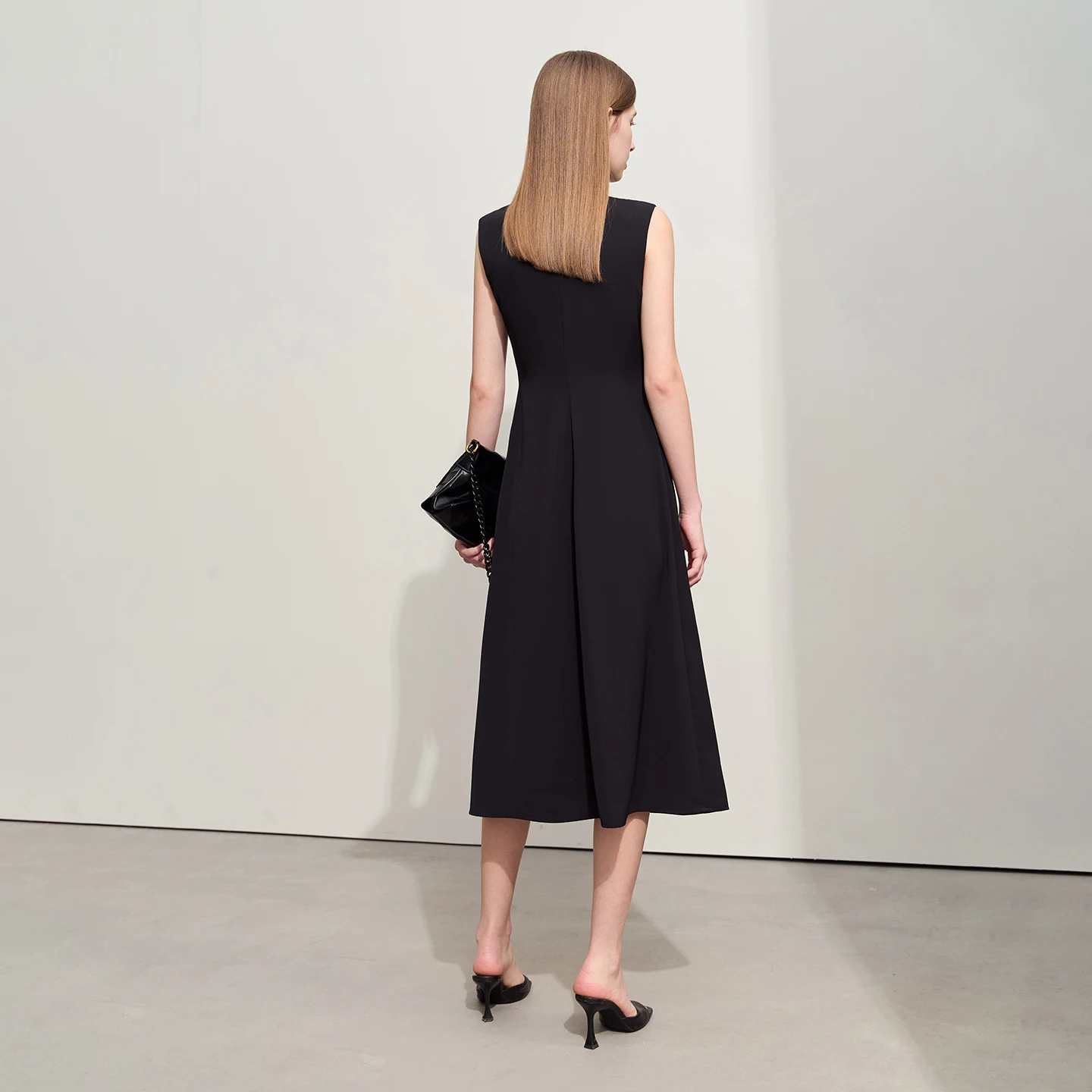 Sleeveless Women's Dress 2026 Summer New Color Block Tie Detail O-Neck Elegant Office Casual Midi Womens Dresses - Image 2
